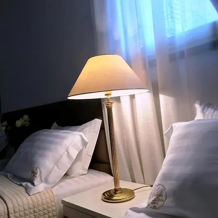 ホテル Chateau Linza 4*