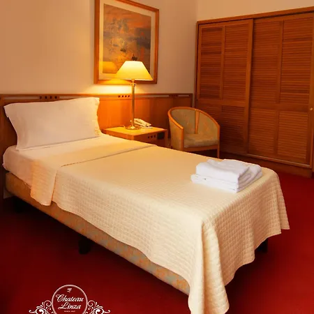 Chateau Linza Hotel