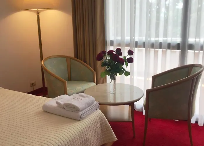 Chateau Linza 4* Shkoze (Tirana)