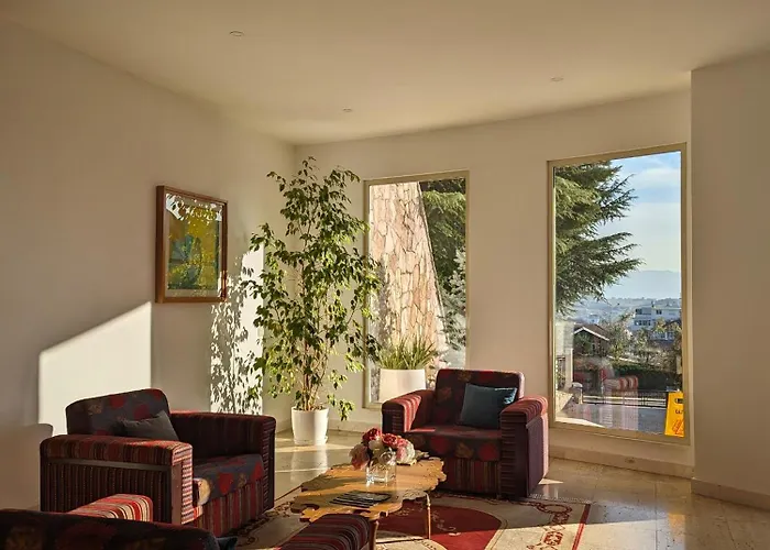 Chateau Linza 4* Shkoze (Tirana)