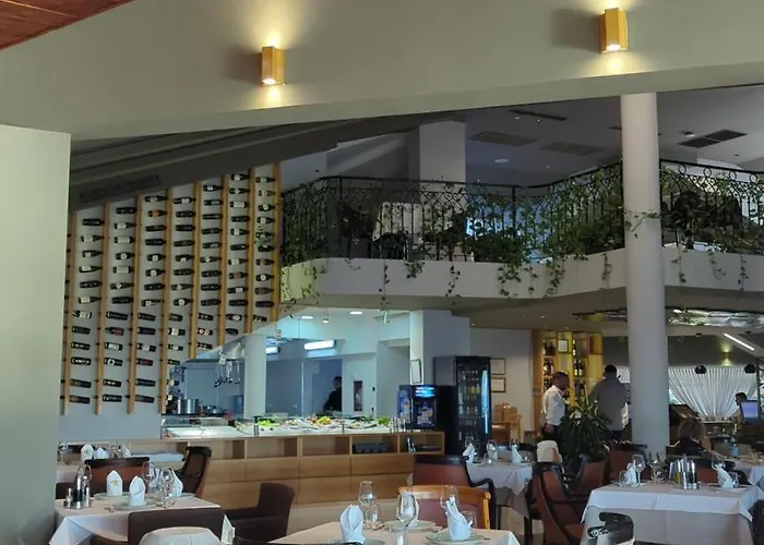 Chateau Linza 4* Shkoze (Tirana)