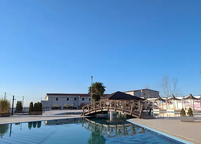 Chateau Linza ホテル Shkozë