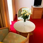 Hotel Chateau Linza Shkoze (Tirana)