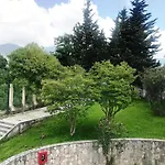 Chateau Linza 4* Shkoze (Tirana)