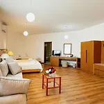 Hotel Chateau Linza