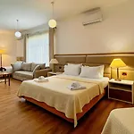 Hotel Chateau Linza 4*
