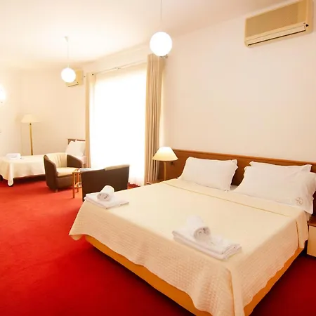 Chateau Linza Otel 4*