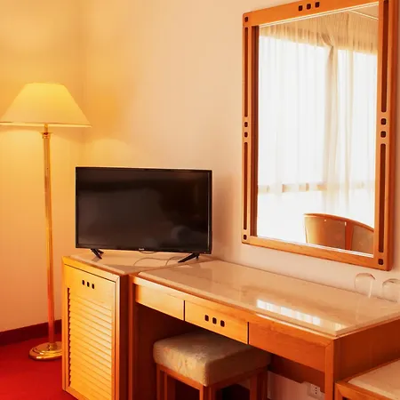 Chateau Linza 4*