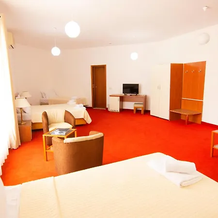 Chateau Linza Otel Shkoze