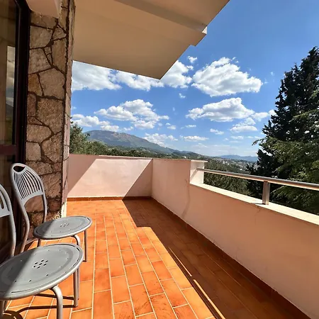 Chateau Linza Hotel Shkoze (Tirana)