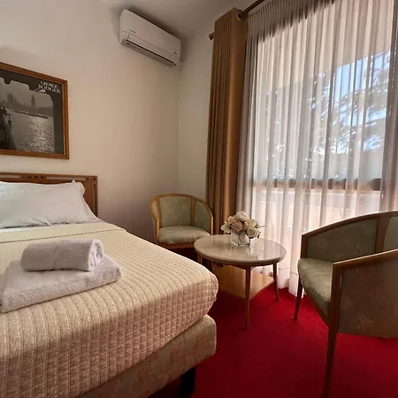 Chateau Linza Hotel Shkoze (Tirana)