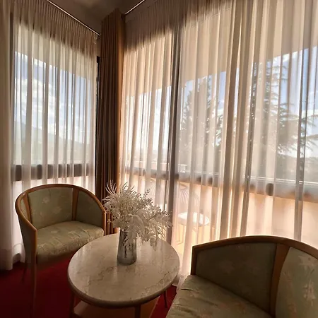 Chateau Linza 4* Shkoze (Tirana)