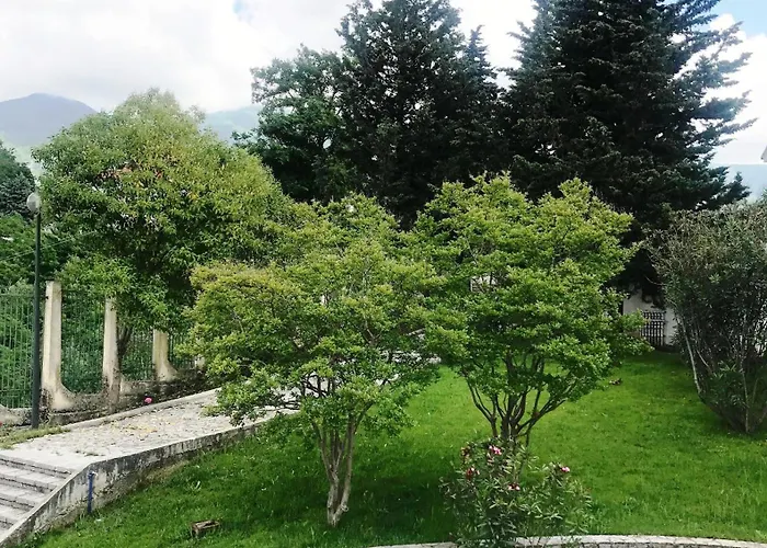 Chateau Linza 4* Shkoze (Tirana)