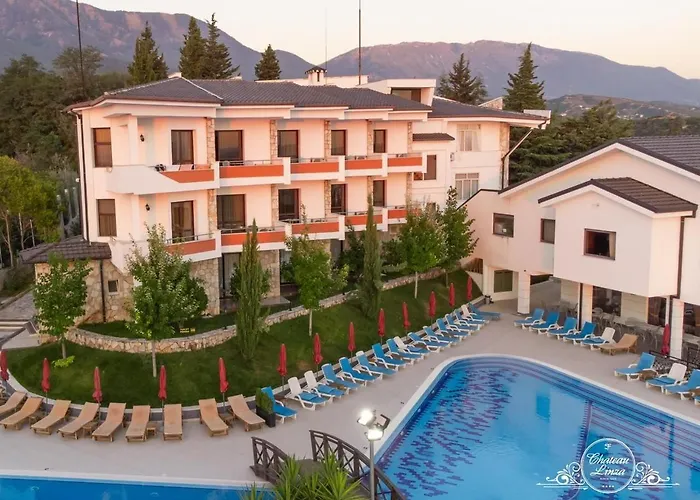 Chateau Linza Hotel 4*